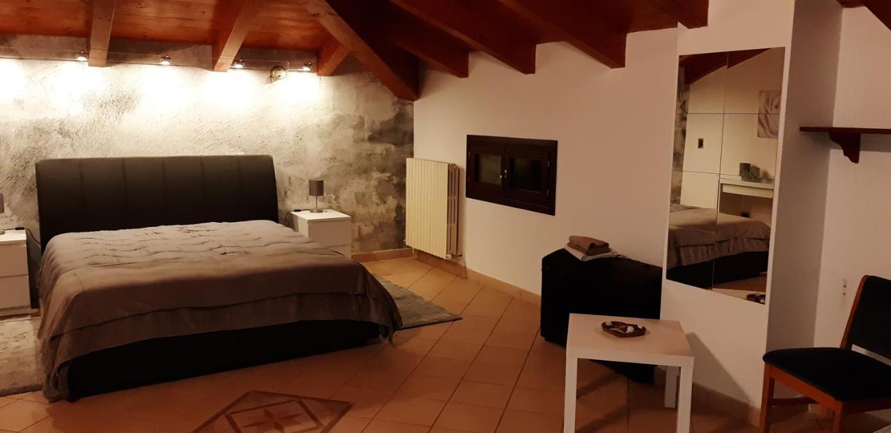 La Torre Di Longara Bed and Breakfast Calderara di Reno Eksteriør billede